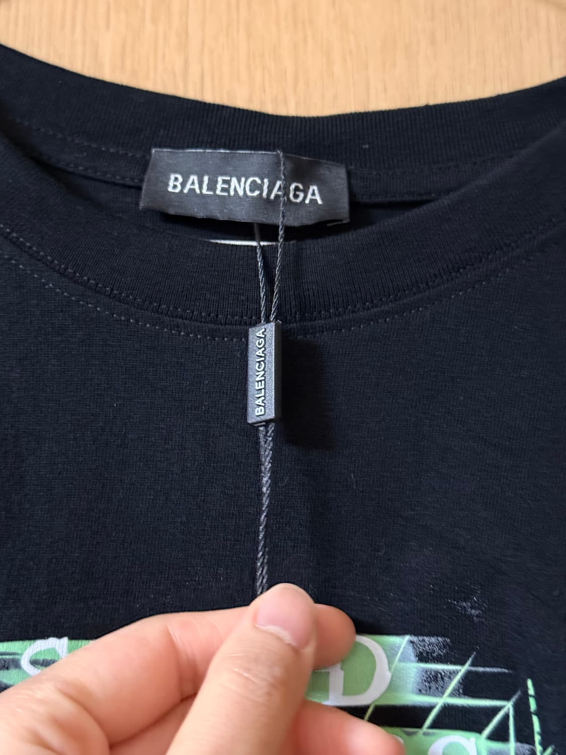 발렌시아가 스피드 헌터 콜라보 반팔 상품이미지2