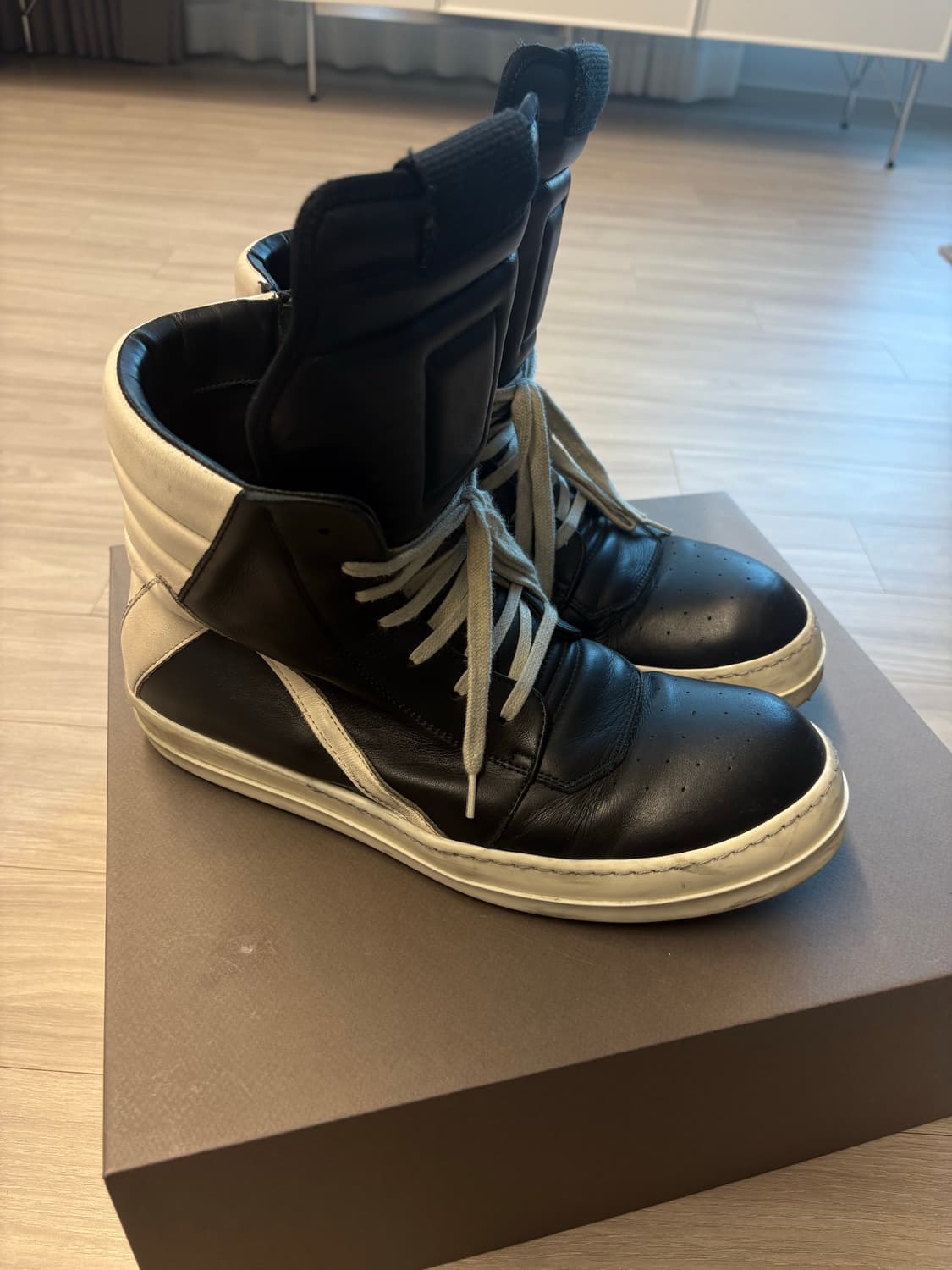 25ss 릭오웬스 지오바스켓 44사이즈 상품이미지1