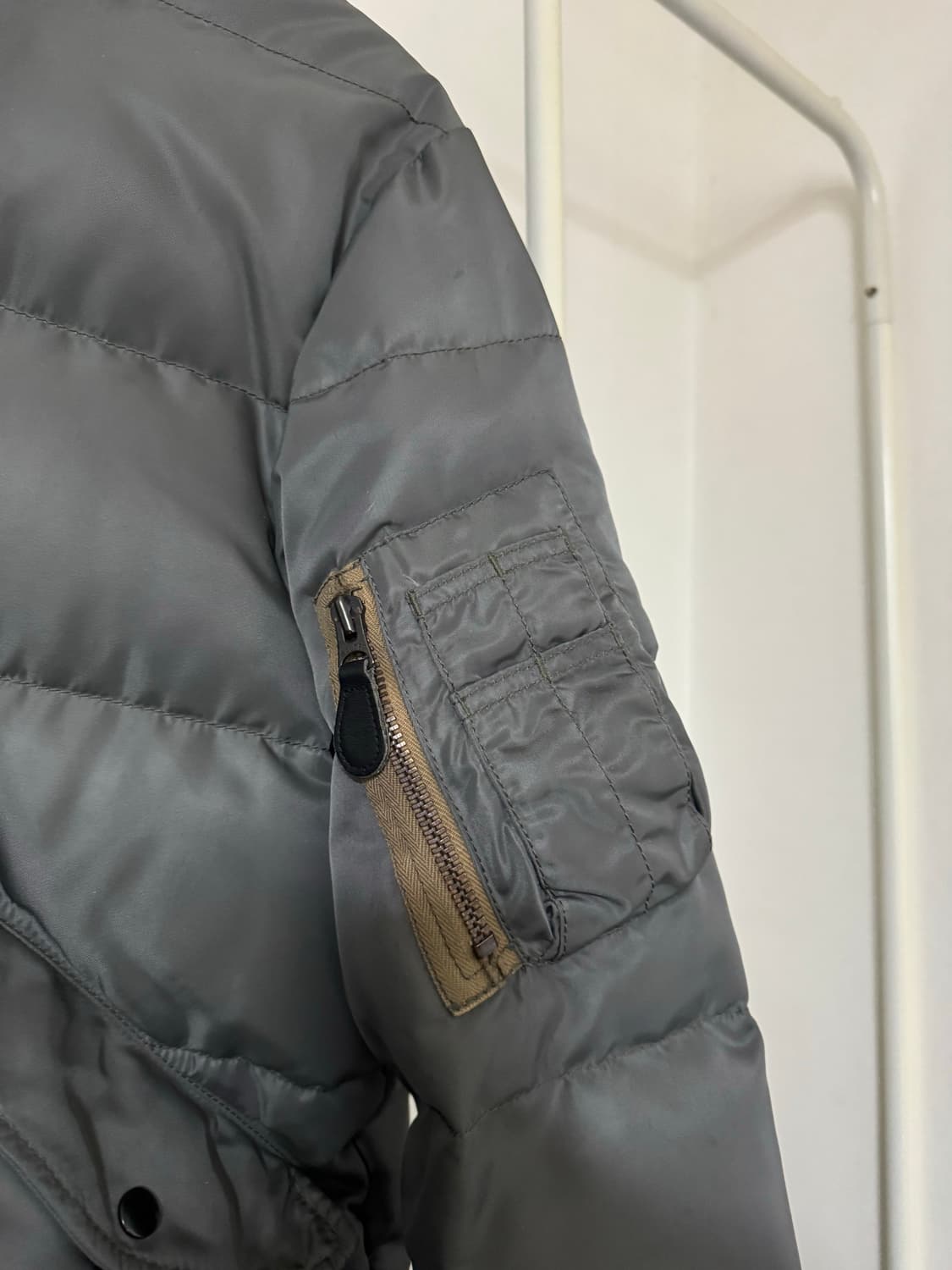 준야와타나베 밀리터리 다운자켓 상품이미지3