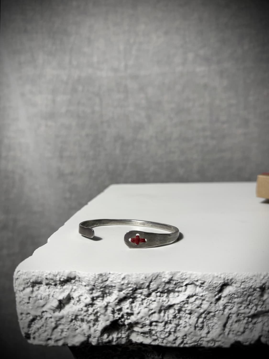 m.a+ Maurizio Amadei Stitched Bangle 상품이미지3