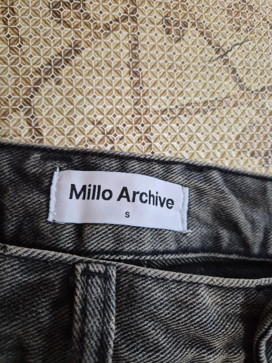 밀로 아카이브 커브드 팬츠 상품이미지4