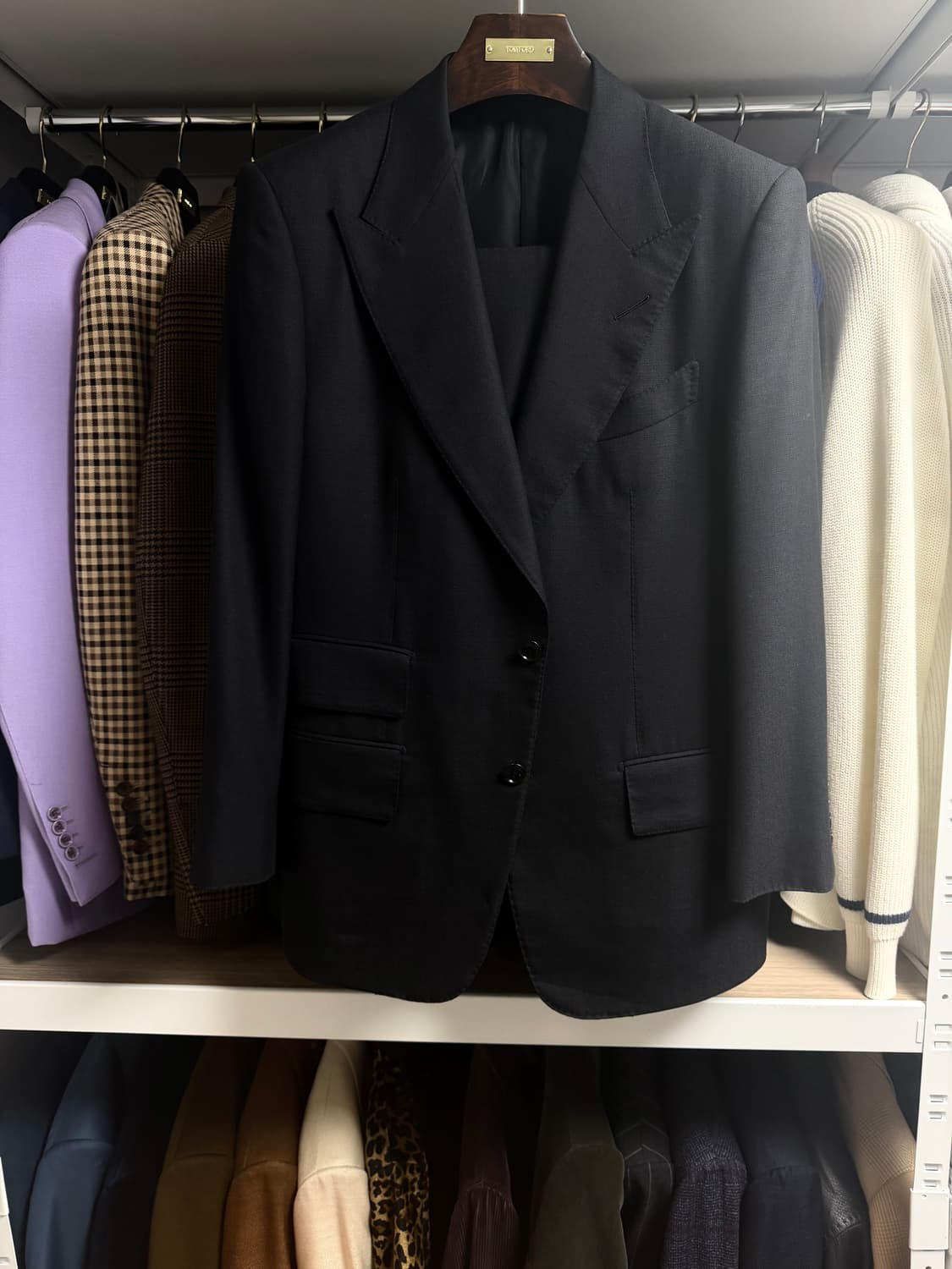 (명작,강추👍)톰포드 블랙 실크 윈저 수트 상품이미지2