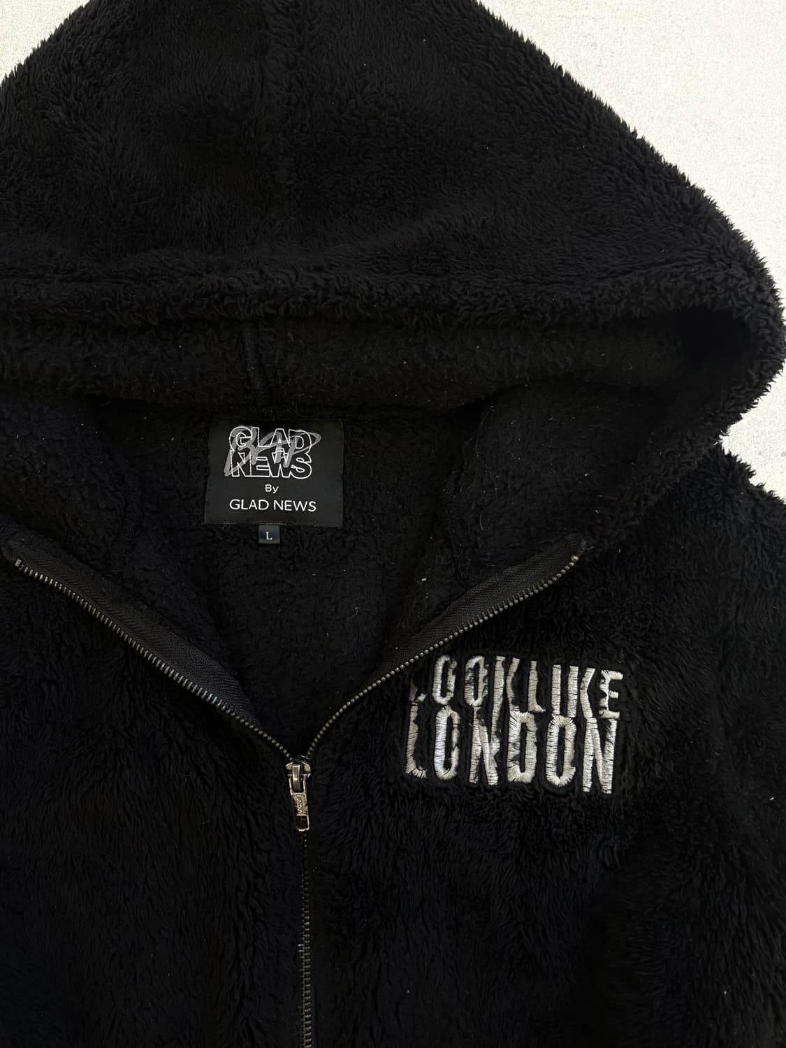 Glad news 오버핏 윙 후리스집업 상품이미지2