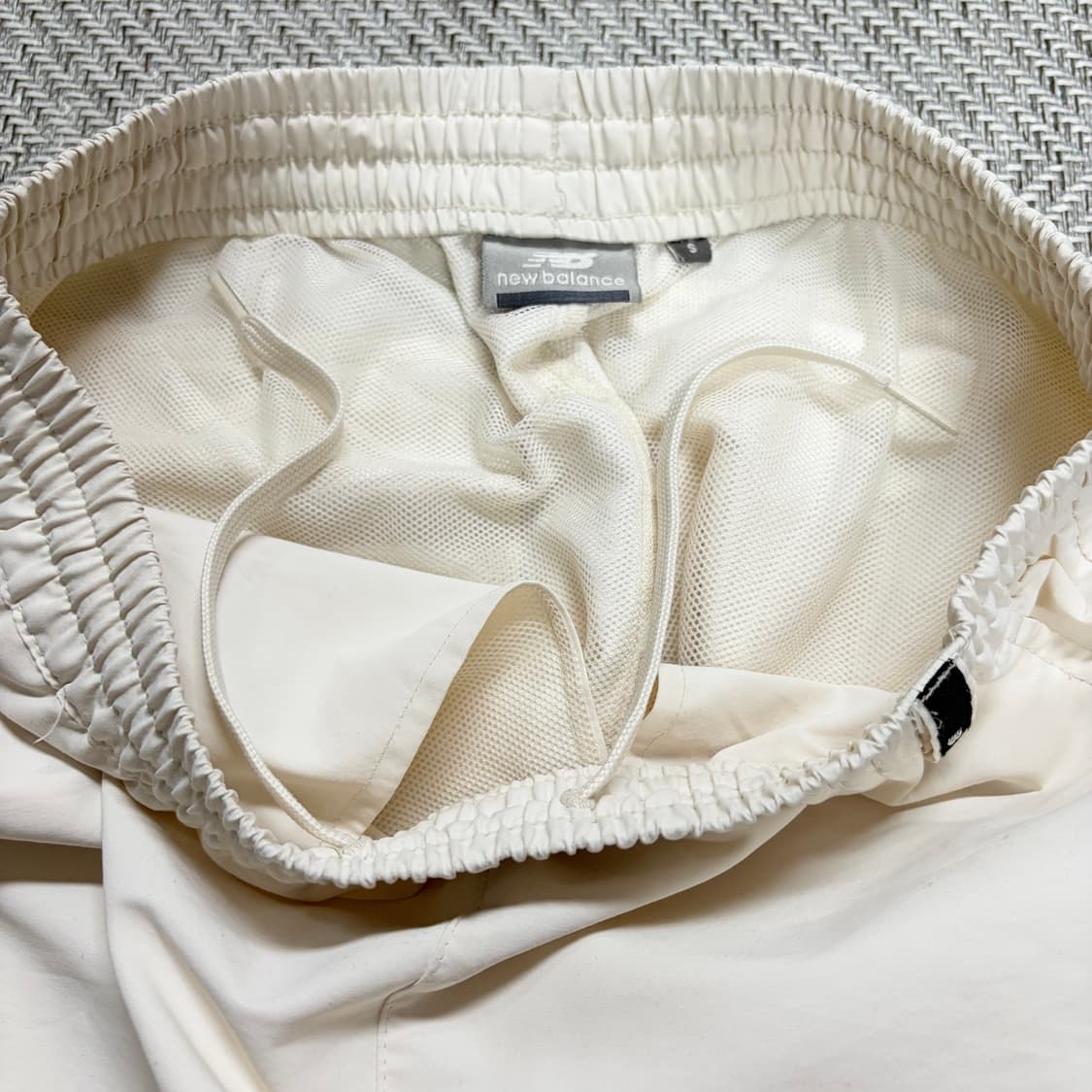 (S)뉴발란스 아이보리 반바지 상품이미지3