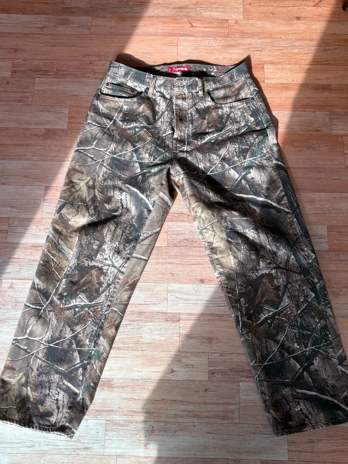 슈프림 리얼트리 배기진 32 상품이미지3