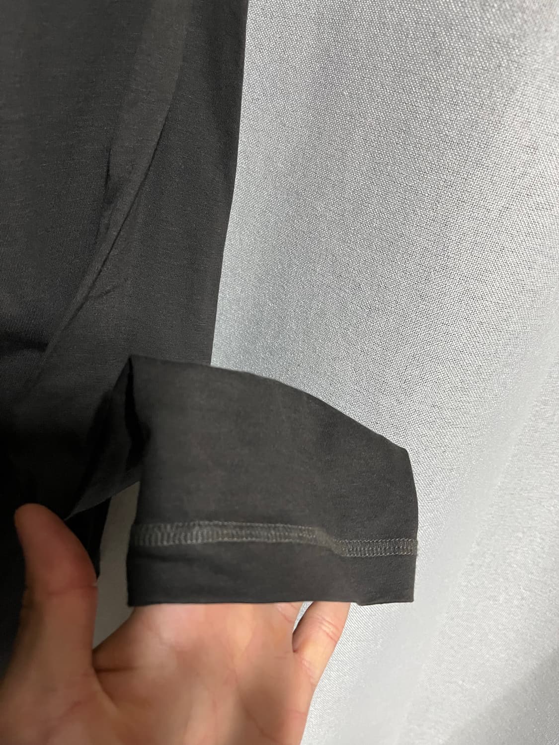 (2) Les pin long sleeve 핀 롱슬리브 챠콜브라운 상품이미지3