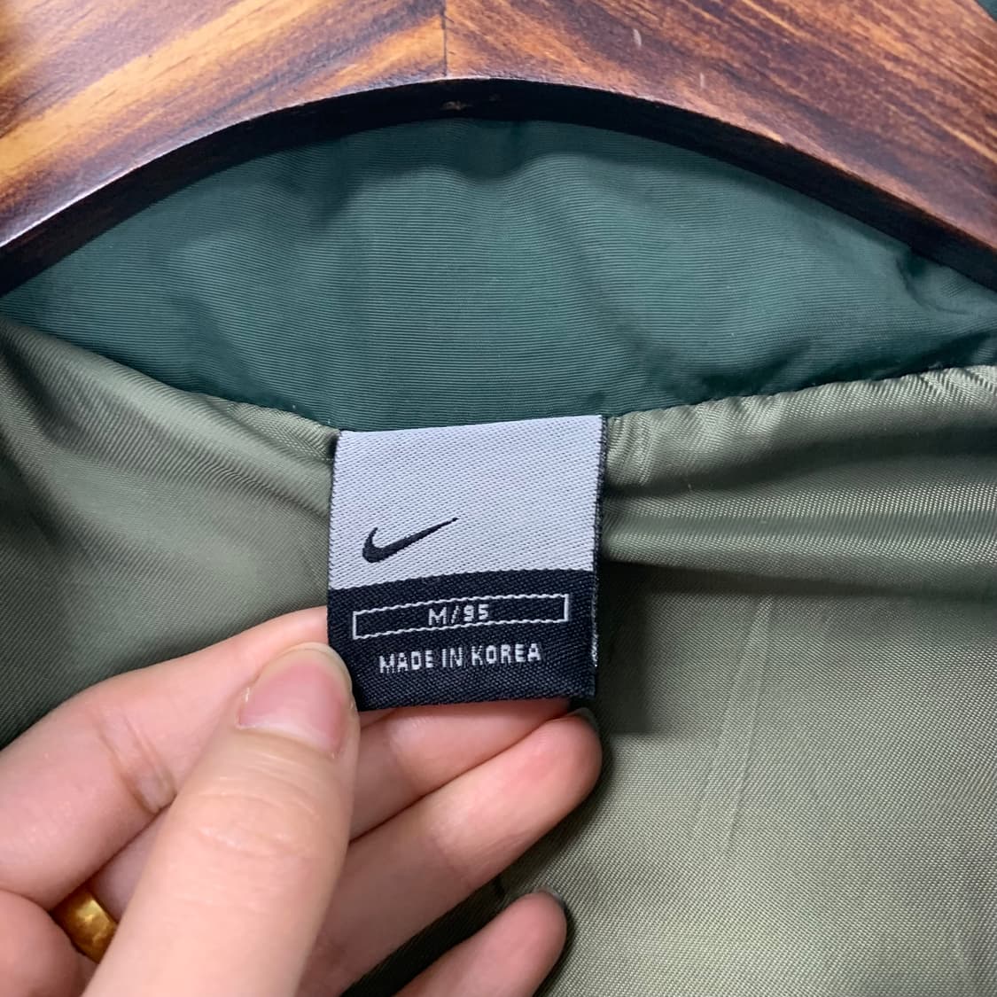 나이키 00s 뉴챔프 카키 패딩 상품이미지6