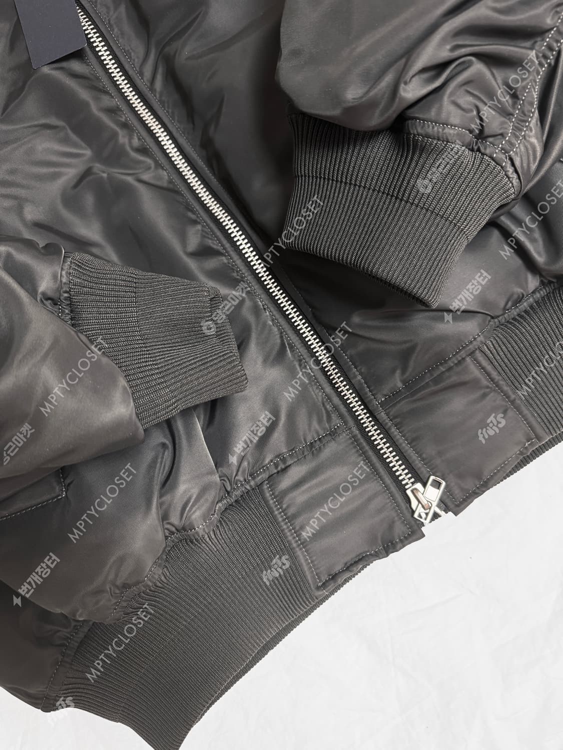 [48] 준지 디테처블 데님 베스트 나일론 Ma-1점퍼 상품이미지6