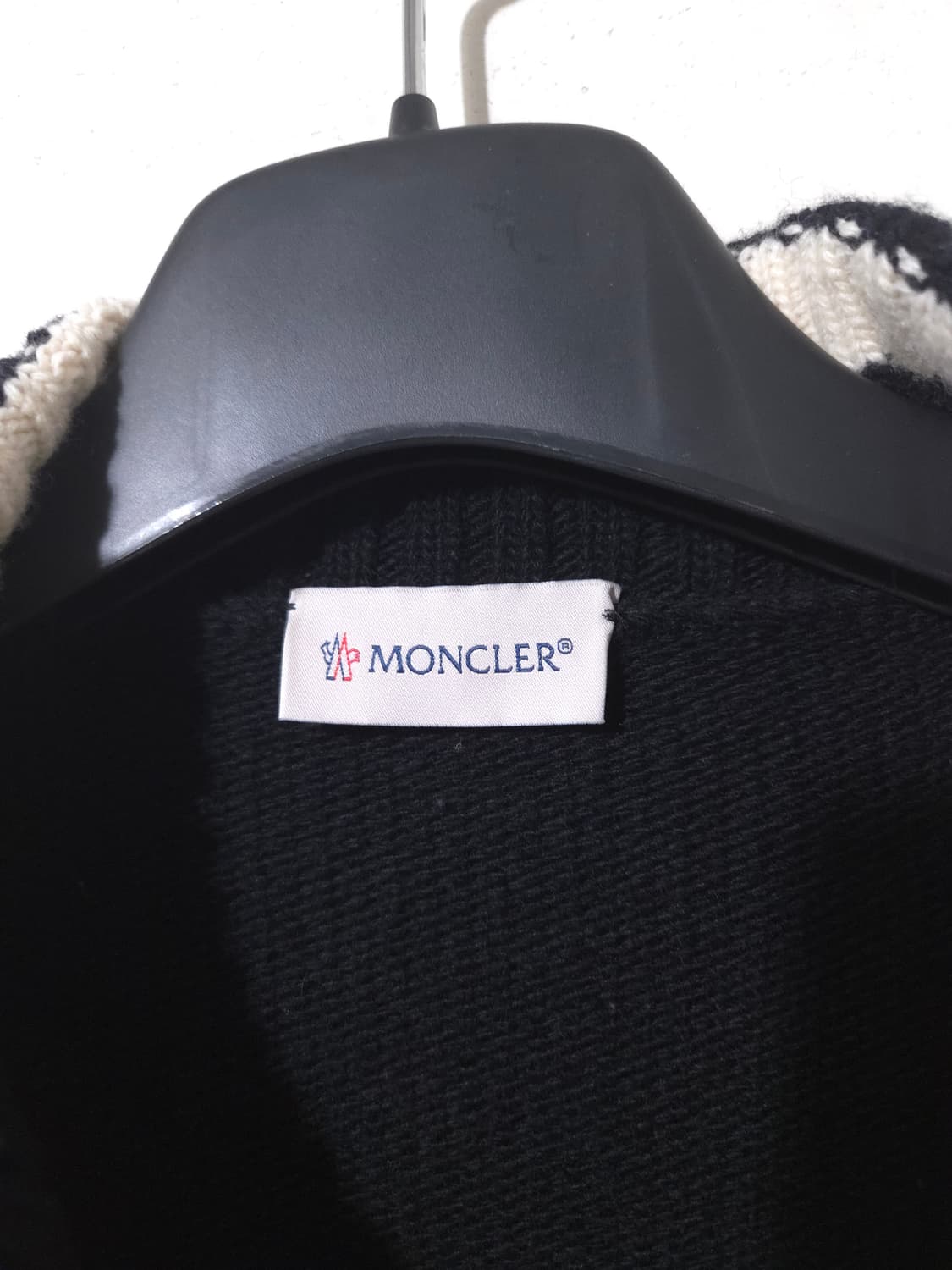 [새상품급,21Fw] 몽클레어 여성 니트패딩 M Size  상품이미지2