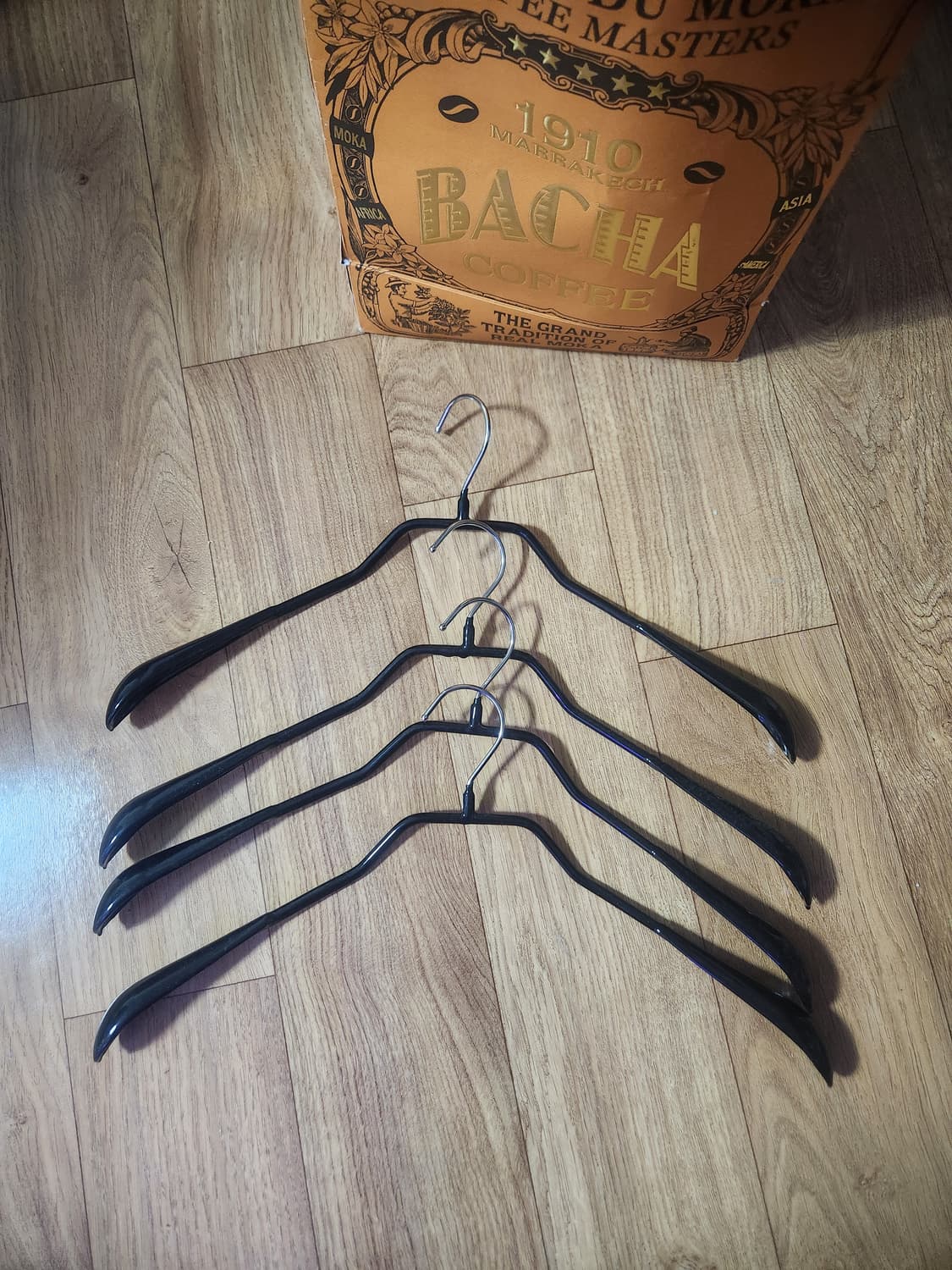 마와 블랙 옷걸이 20개 상품이미지1