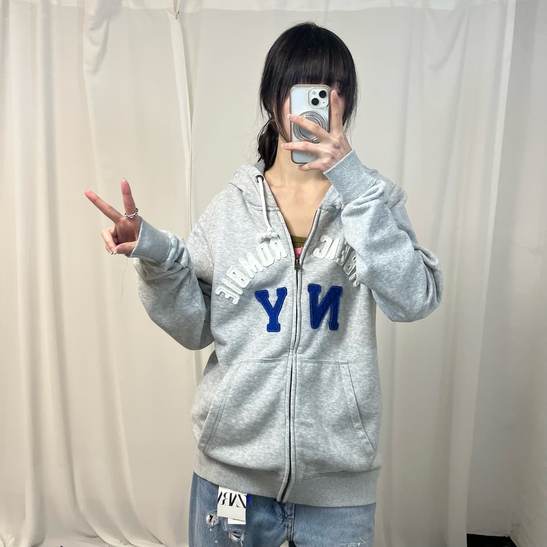 Abercrombie grey zip-up hoodie  상품이미지2