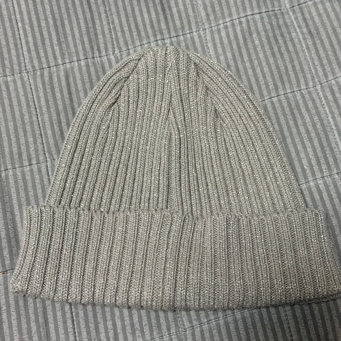 슈프림 오버다이드 비니 메탈릭 실버 - 25SS 상품이미지2