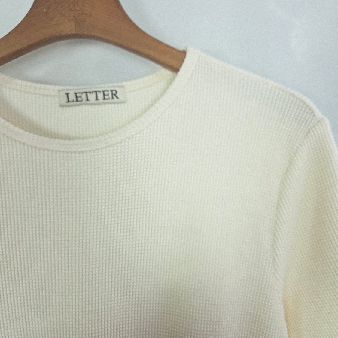 [LETTER] 레터 와플 반팔 니트 여성 상품이미지2