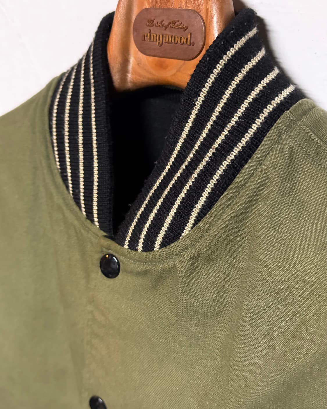 스타일아이즈 by 슈가케인 리버시블 페인팅 바시티 자켓 38 상품이미지3