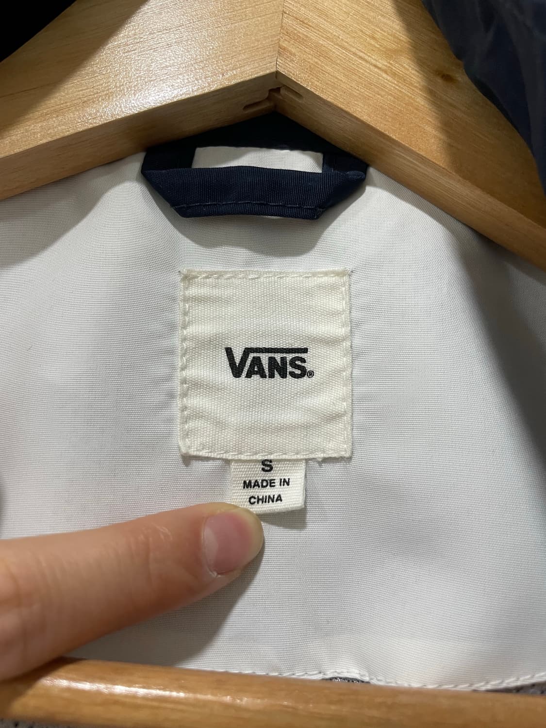 Vans 반스 사이드 로고테이핑 윈드 브레이커 상품이미지4