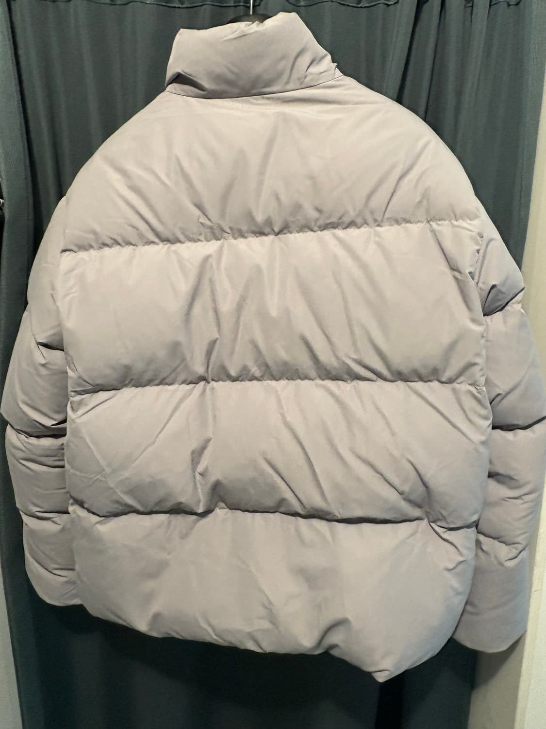 (새상품급) 1회시착 무탠다드 다운 푸퍼 숏패딩 라이트그레이 2xl  상품이미지3