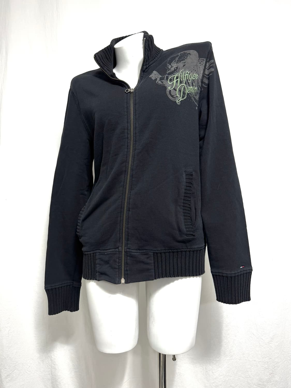 Skull Detail Zip-Up Jacket 상품이미지1