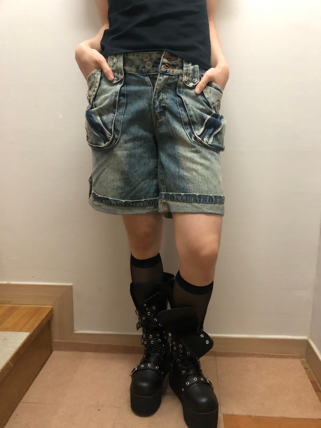빈티지 데님 워싱 버뮤다 팬츠 상품이미지1