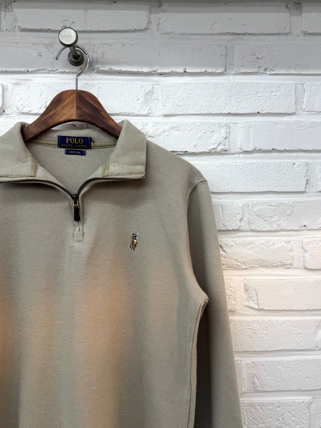 폴로 베이지 반집업 니트 상품이미지4