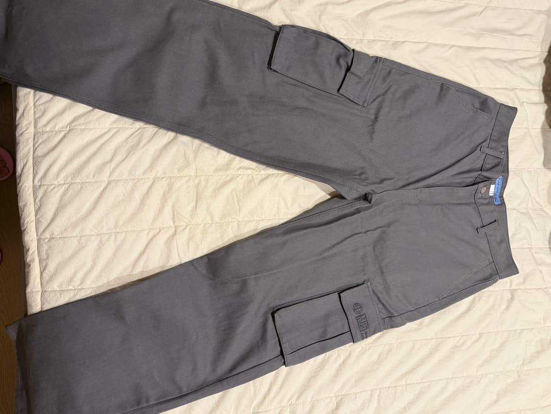 플라스틱프로덕트 회색 카고바지 판매합니다 32사이즈 상품이미지3