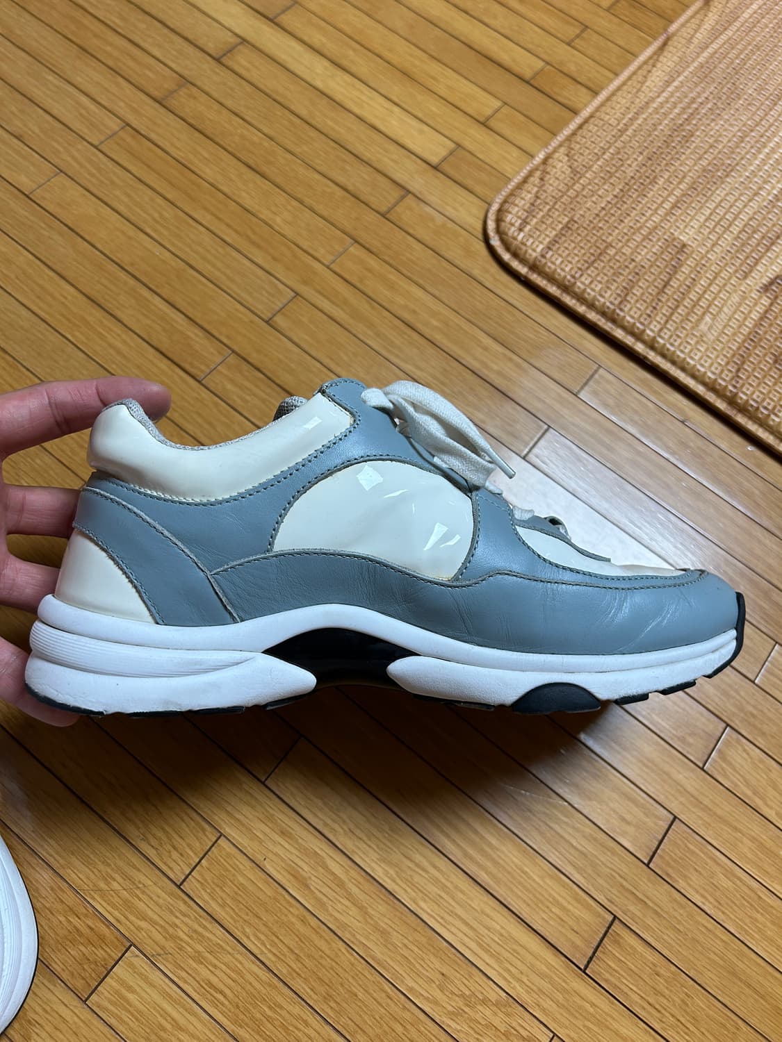 샤넬 스니커즈 상품이미지4