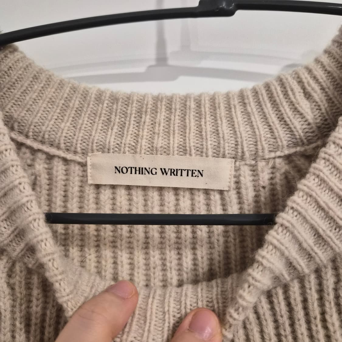 Nothing Written 볼륨 립 메리노 울 니트 상품이미지3