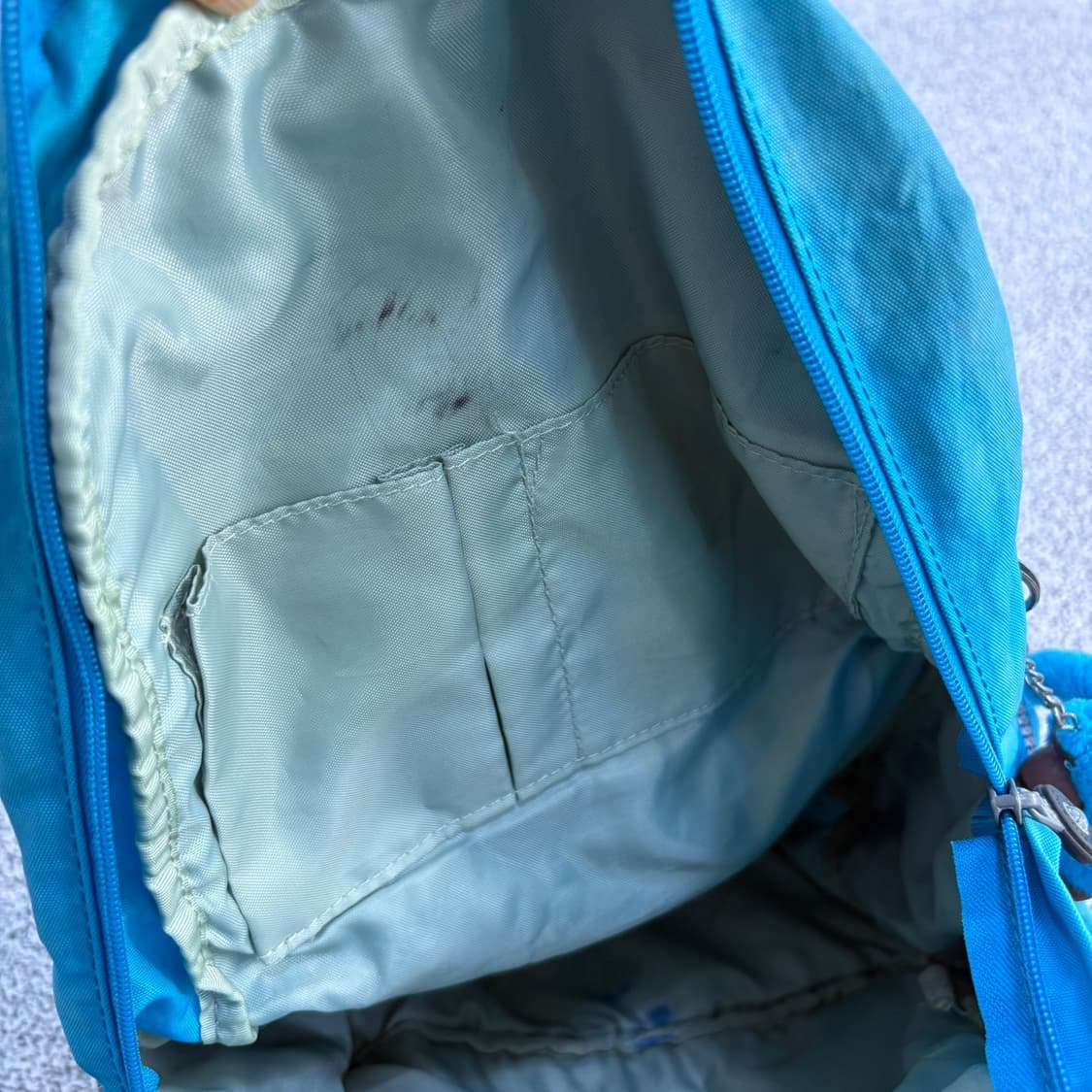 키플링 백팩 블루 0420J 상품이미지5