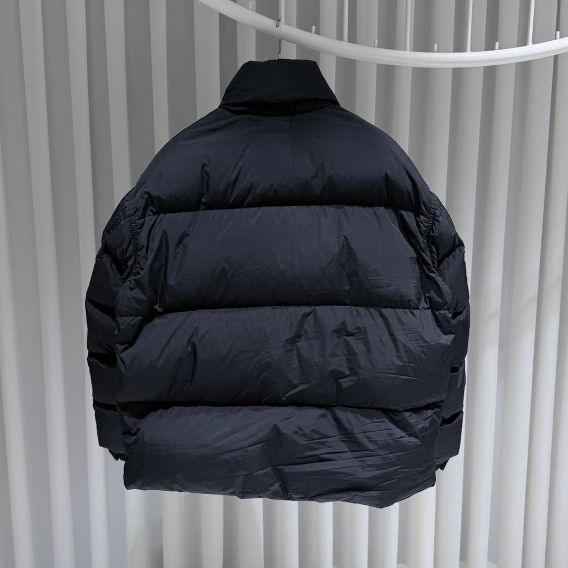 (A+ / XL) / 스톤아일랜드 크링클랩스 블랙 다운 패딩 상품이미지2