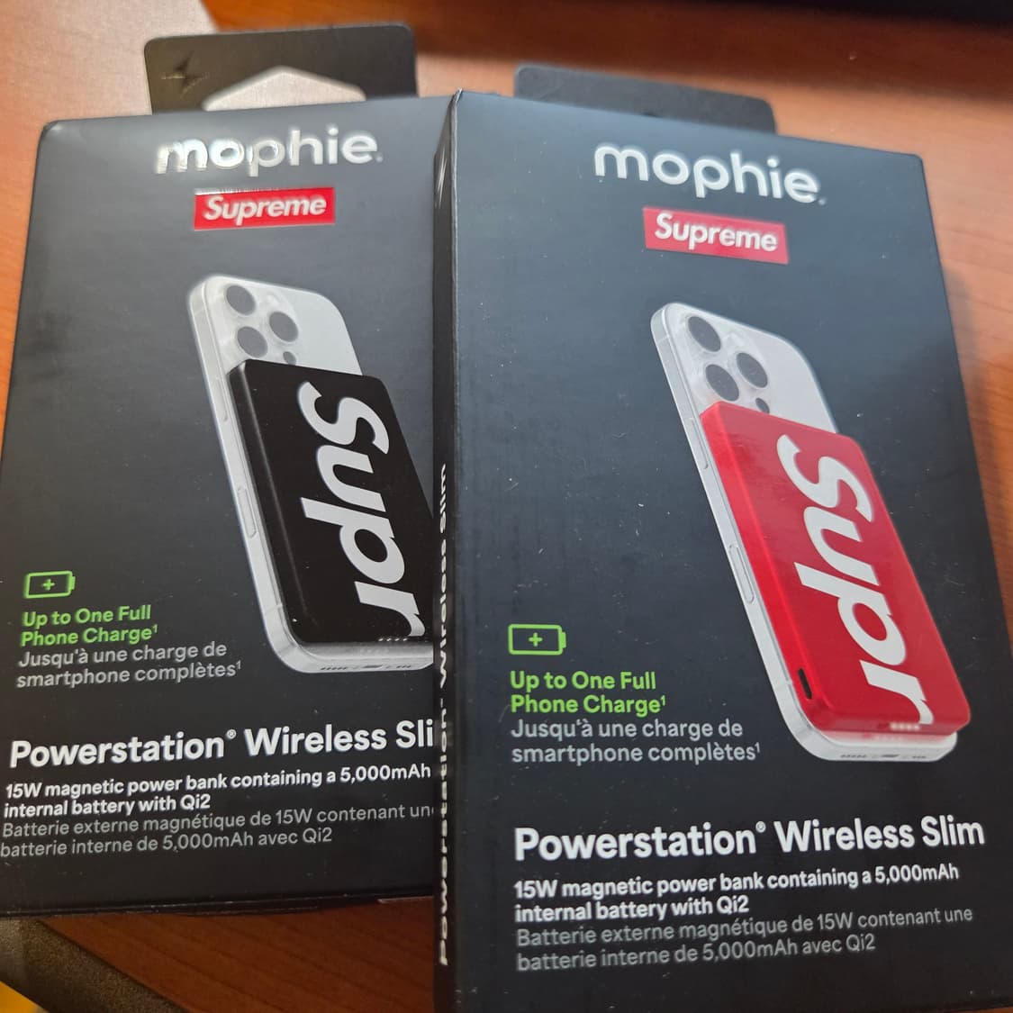 [OS]슈프림 보조 배터리 충전 mophie 블랙 상품이미지1