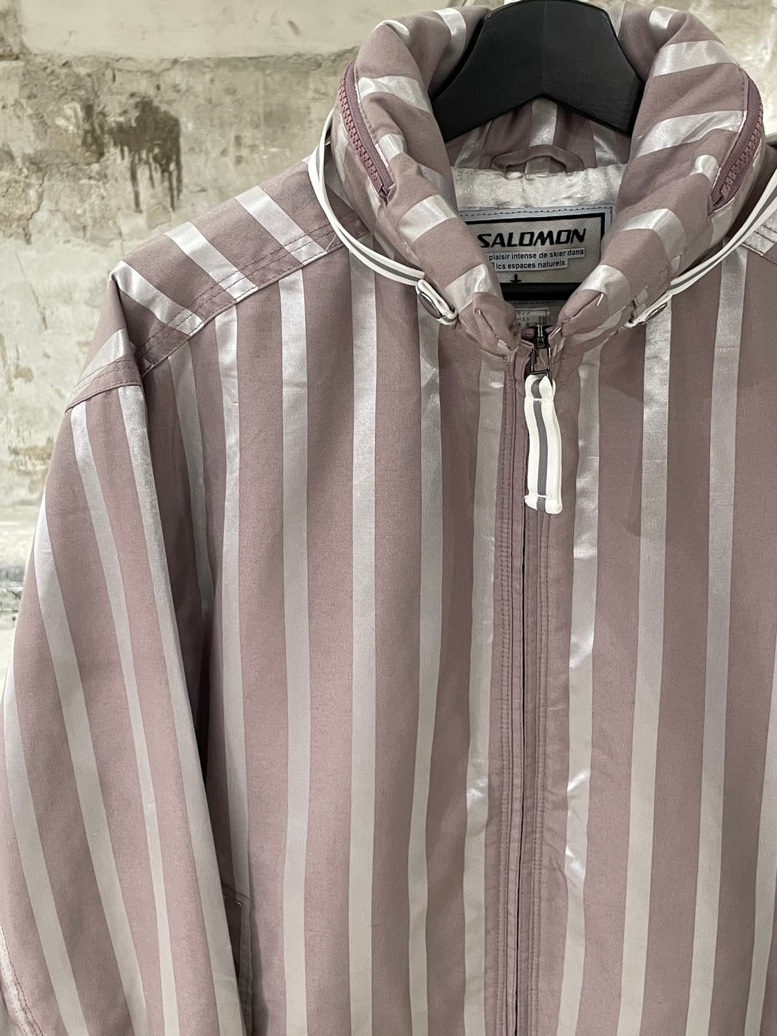 살로몬 미스티 로즈 스트라이프 자켓 상품이미지2