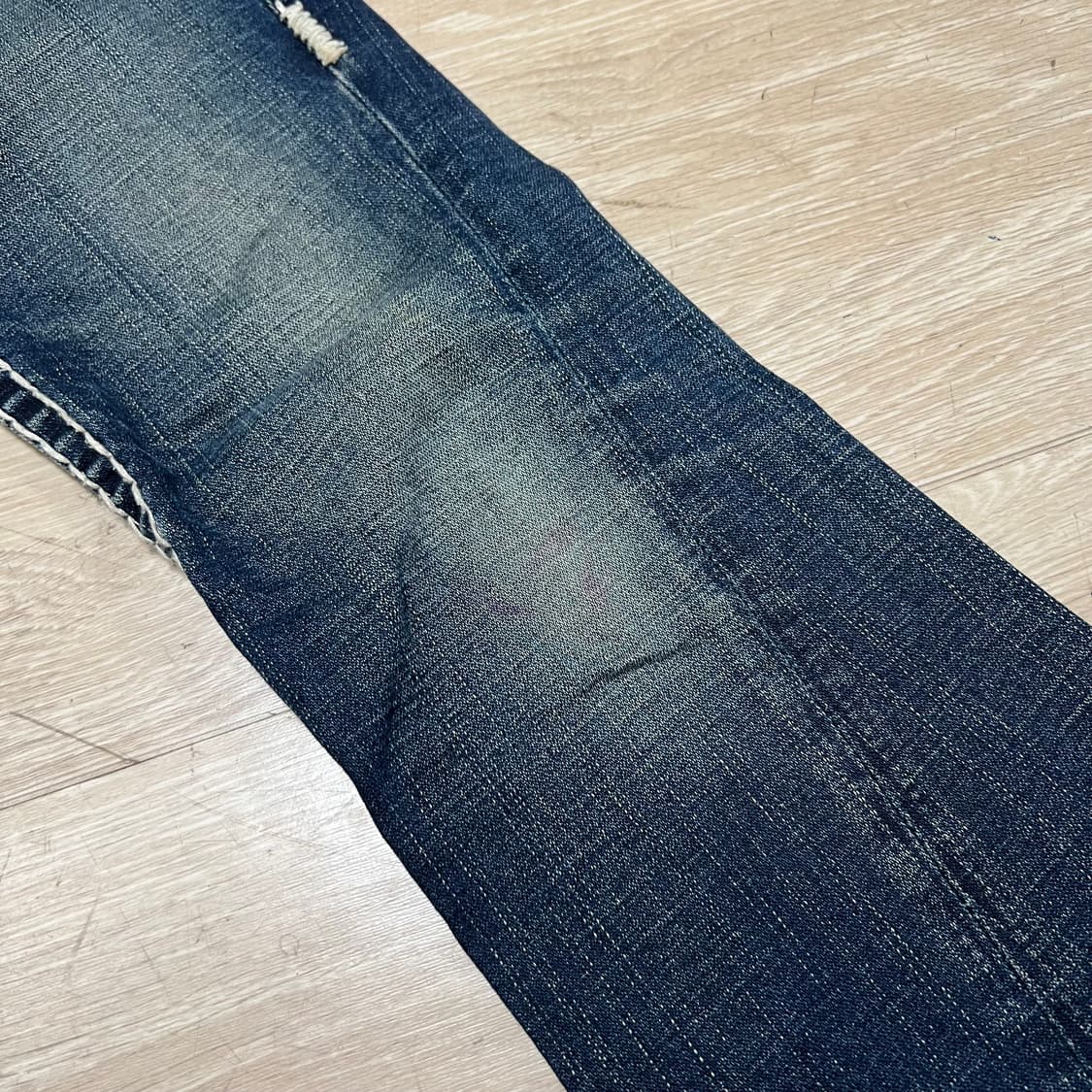 트루릴리전 여성 부츠컷 워싱 데님진 청바지 [진청] 26 상품이미지7