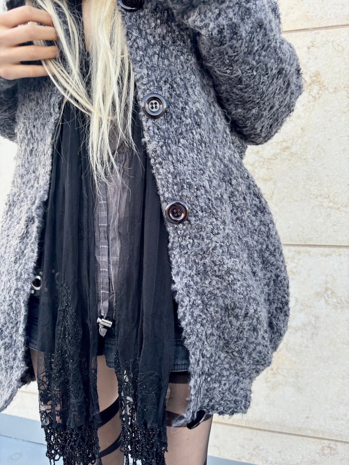 “Moussy” Grey Knit Big Button Knit Cardi 상품이미지4