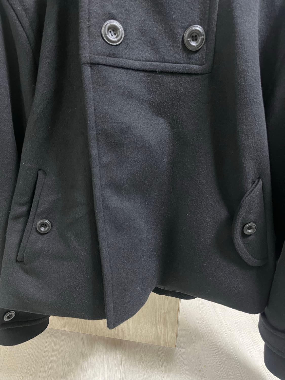 오피쉬 QUAD BUTTON SHORT COAT, BLACK 상품이미지7