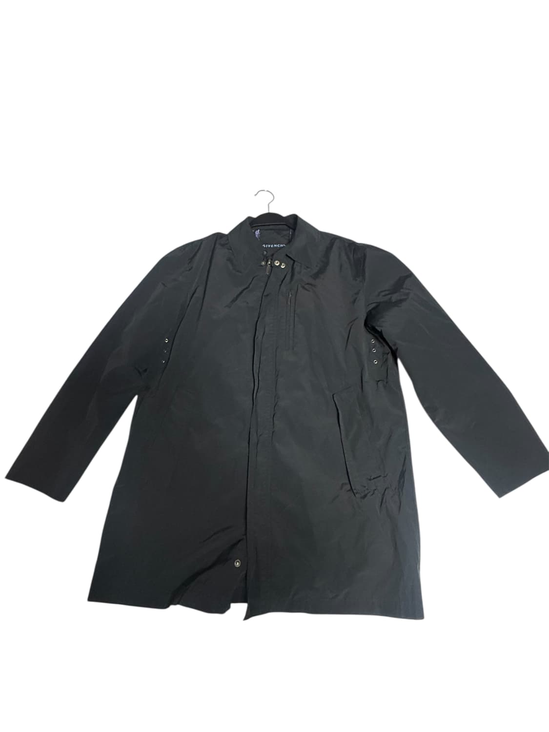 [지방시] 올드머니 끝판왕 모노그램 안감 블랙 하프 맥코트 100(L) 상품이미지1