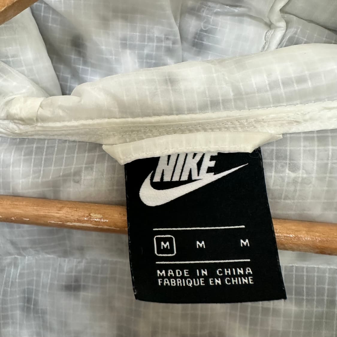   나이키 여자 가벼운 후드패딩 M 85 상품이미지9