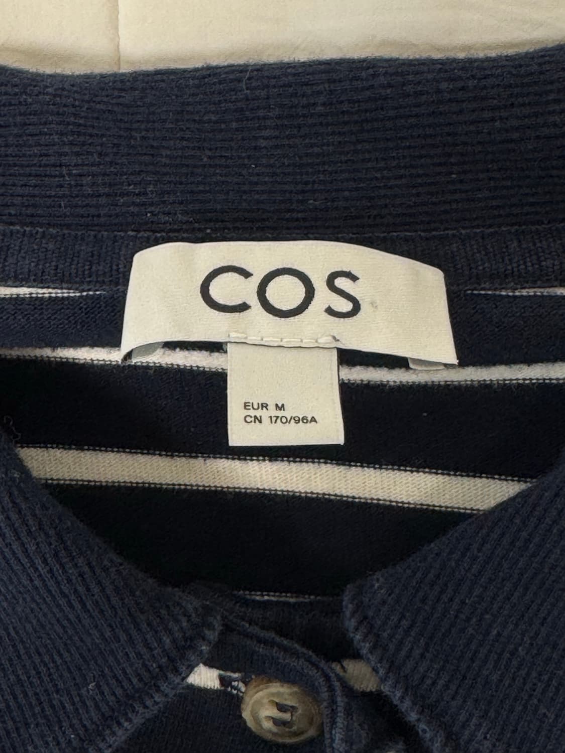 Cos 폴로셔츠 네이비 M 상품이미지4