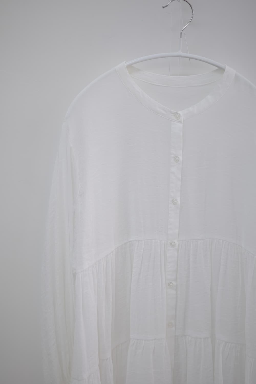 White kangkang Blouse 상품이미지6