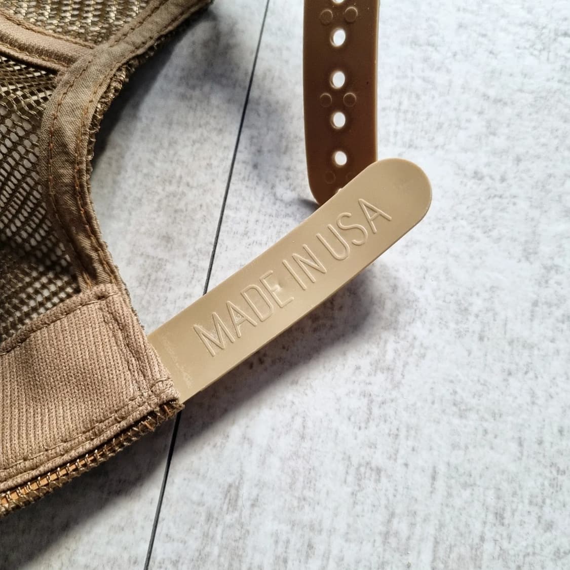 80s USA 칼하트 100주년 기념 트럭커 캡[Dead Stock] 상품이미지4