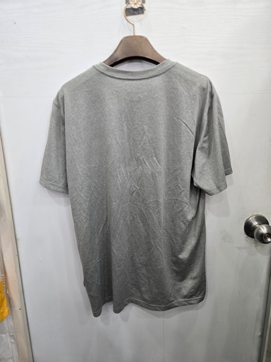 105,XL )) NIKE 나이키 드라이핏 반팔티셔츠~ 그레이 색상~ 상품이미지4