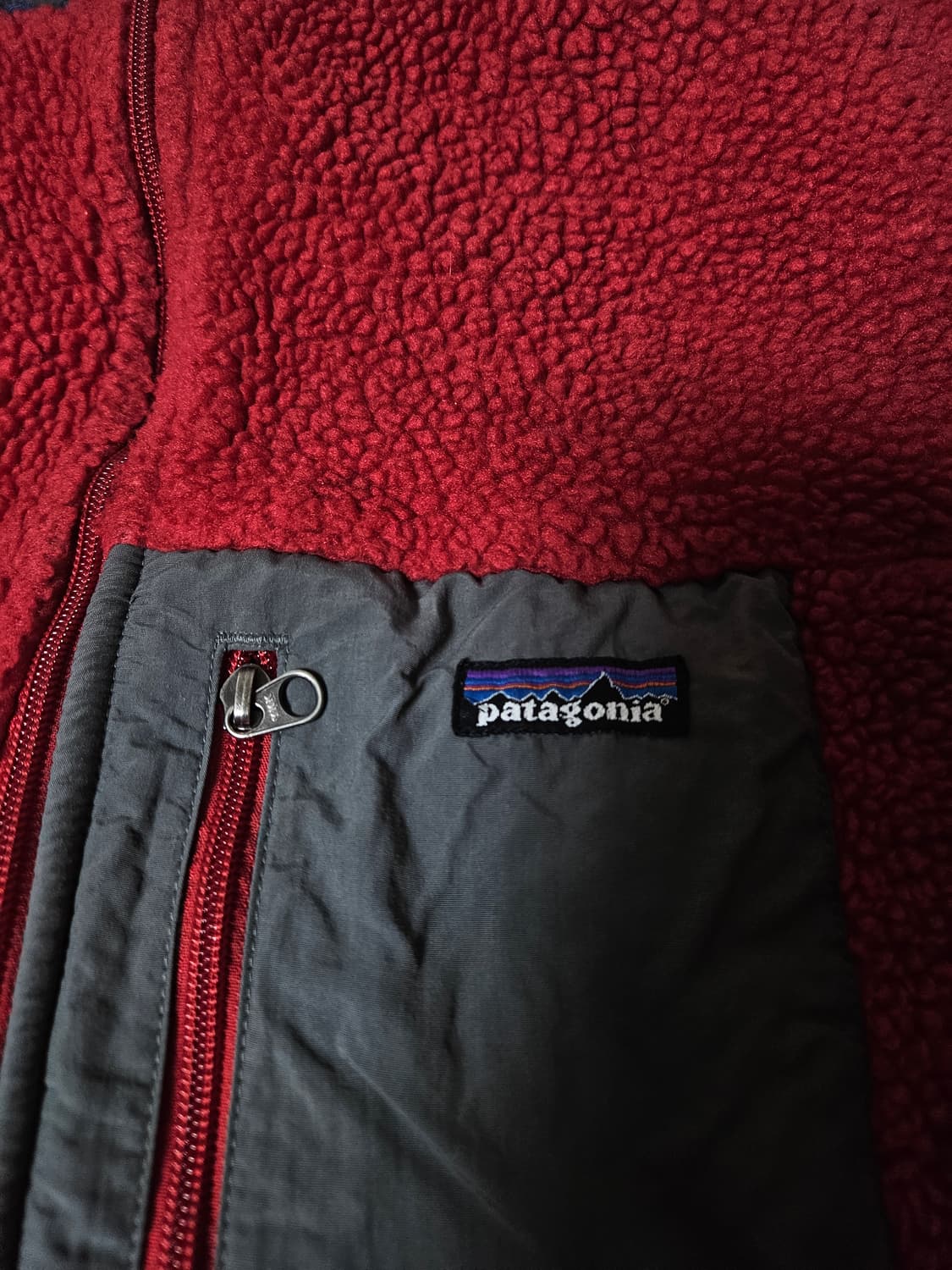 파타고니아 레트로 딥파일 레드 XL 상품이미지4