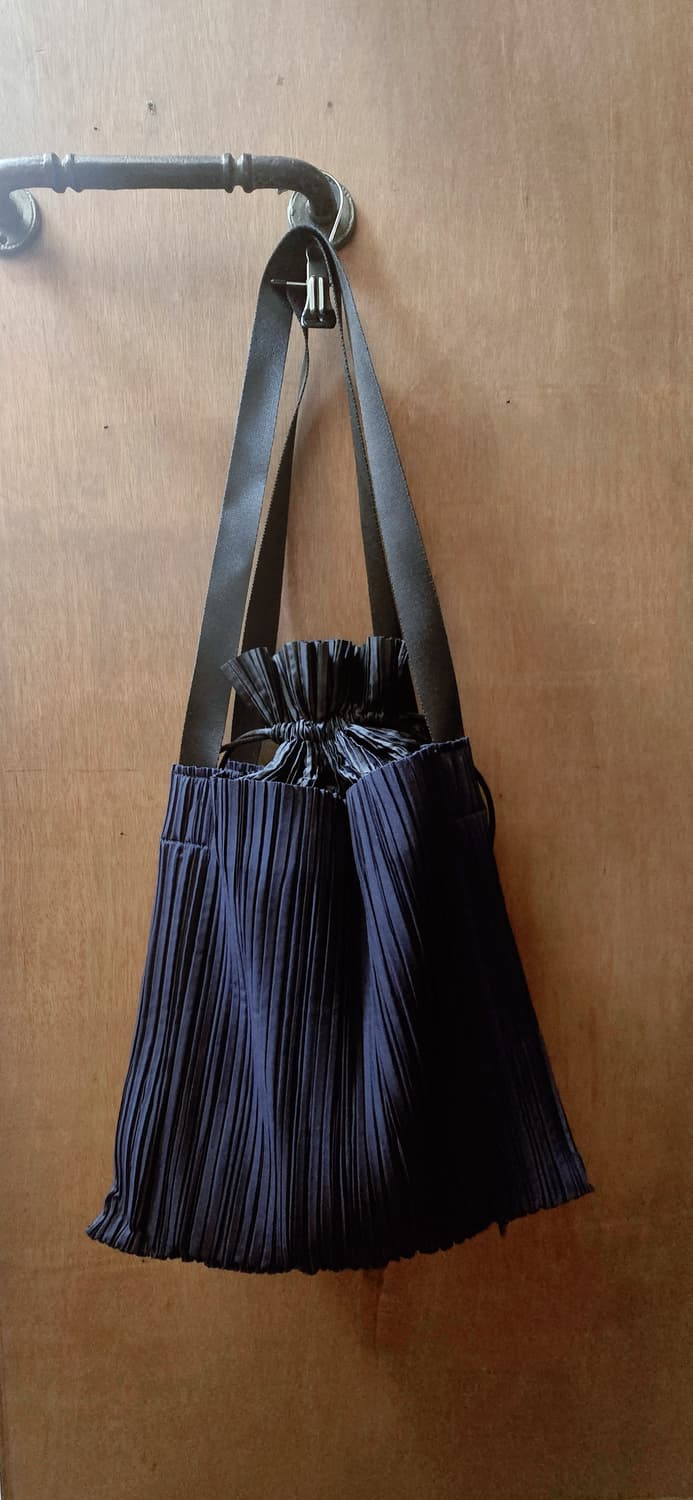 PLEATS PLEASE)플리츠플리즈 가방 정품 숄더백 플리츠백(컨디션최 상품이미지2