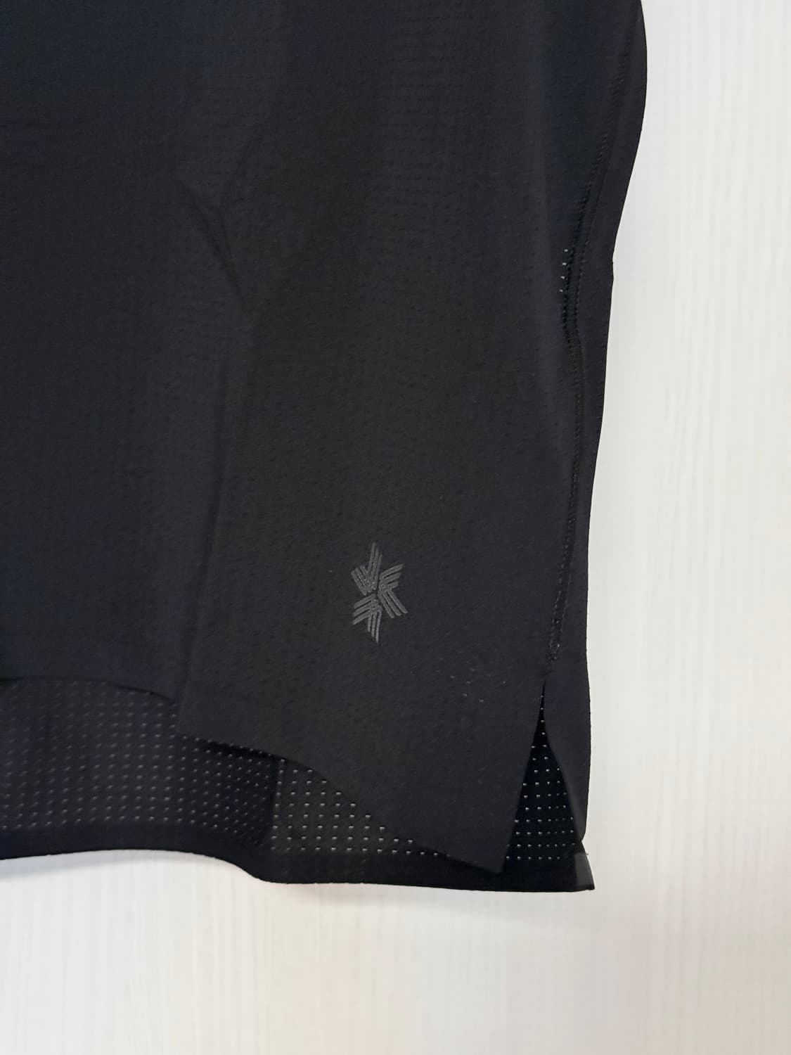 골드윈 에어핏 슬리브리스 블랙 2 상품이미지3