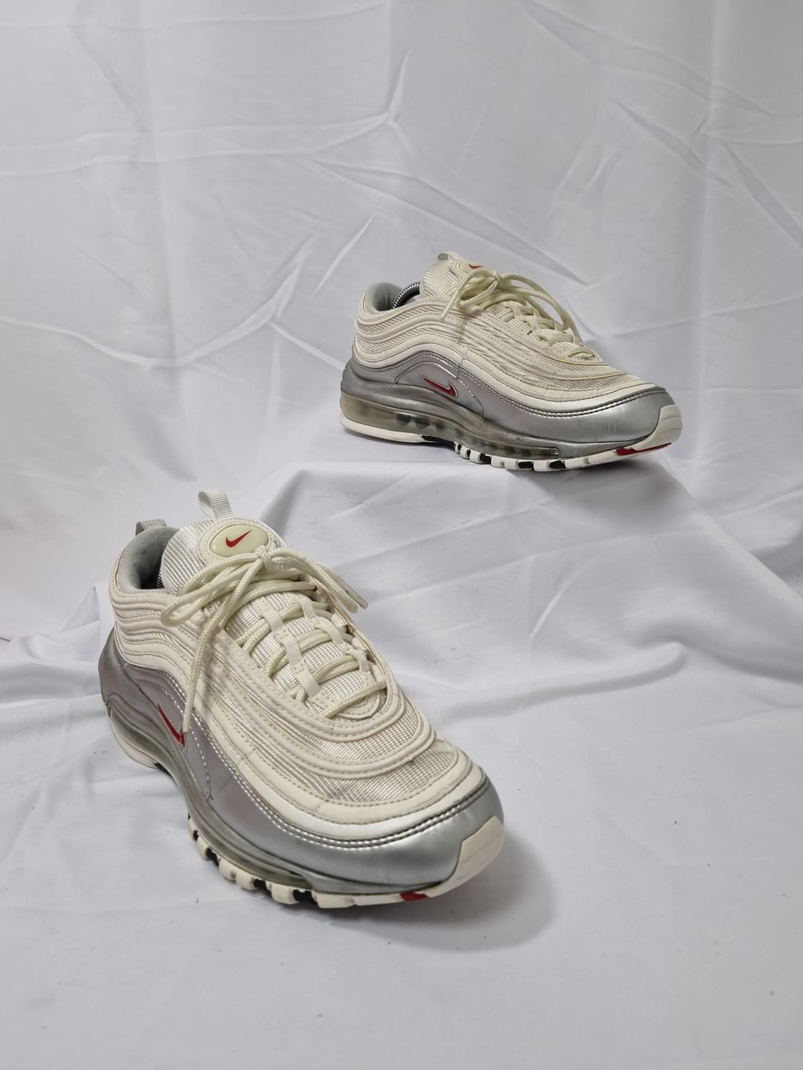 250 나이키 에어맥스 97 실버 화이트 스니커즈 상품이미지4