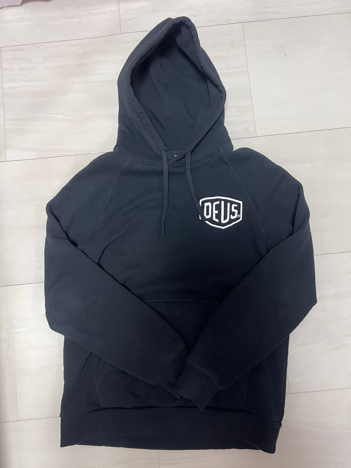 데우스 엑스 마키나 후드티 상품이미지1