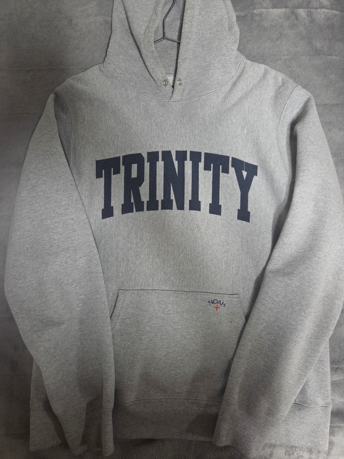 노아 Noah Trinity Hoodie 상품이미지1