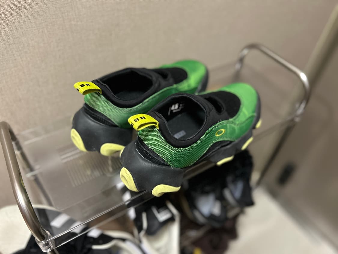 오클리 팩토리 팀 플레쉬샌들 그린 상품이미지1