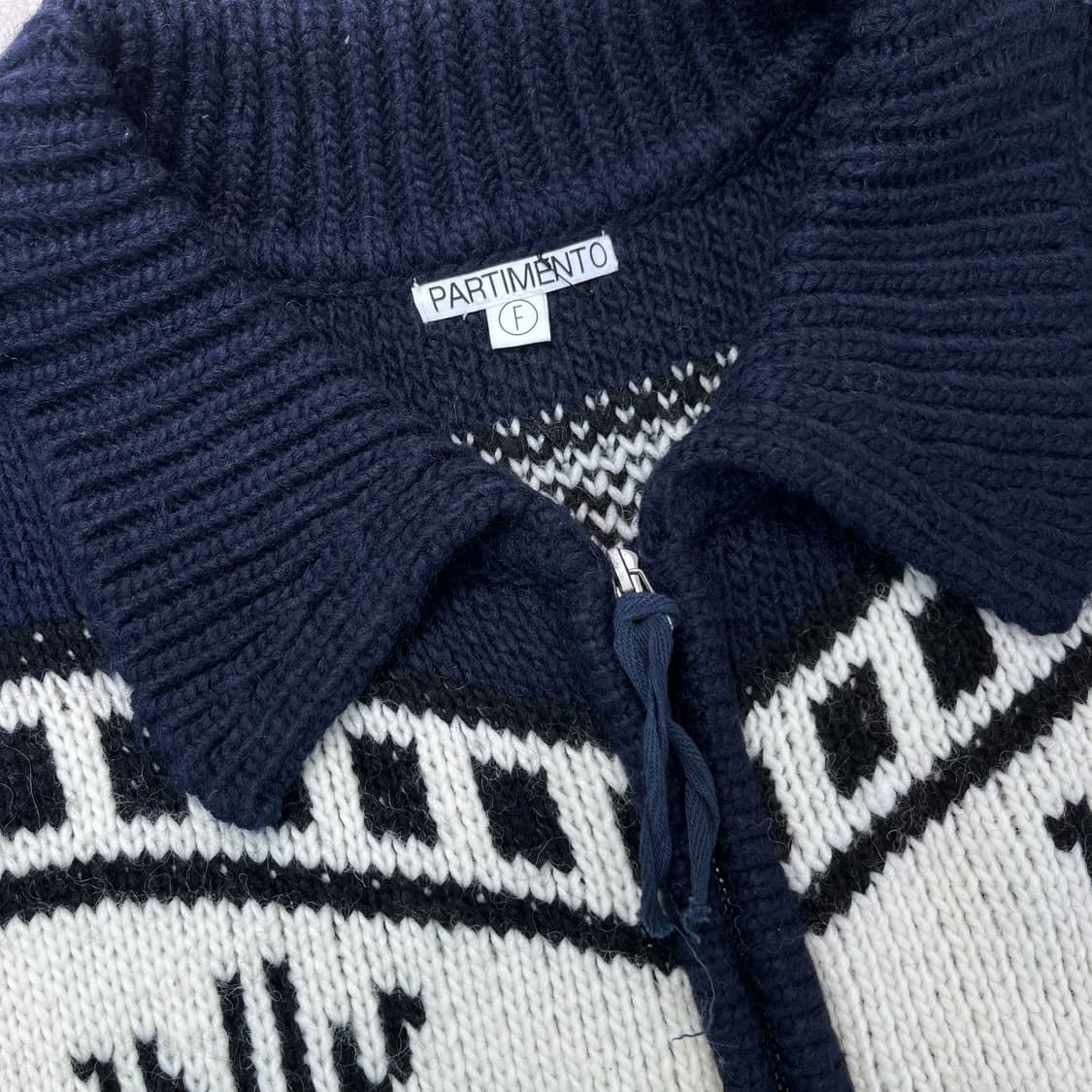 100 파르티멘토 양털 코위찬 집업 상품이미지2