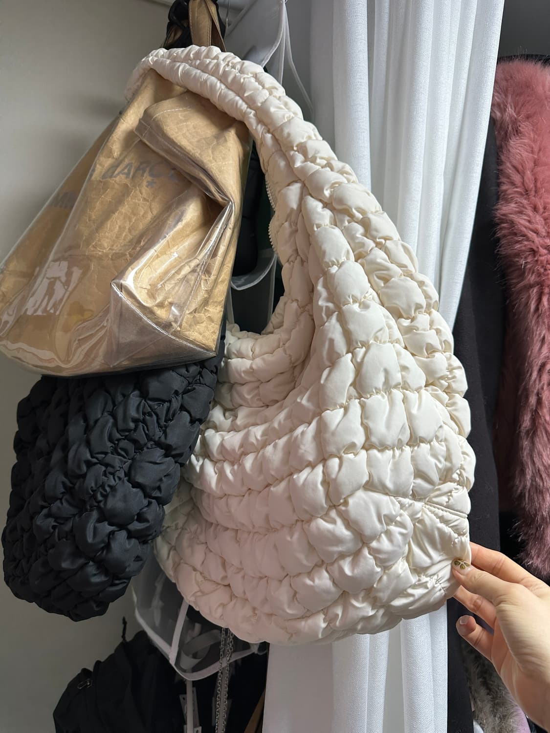 코스 백 오버사이즈 라이트베이지 상품이미지1