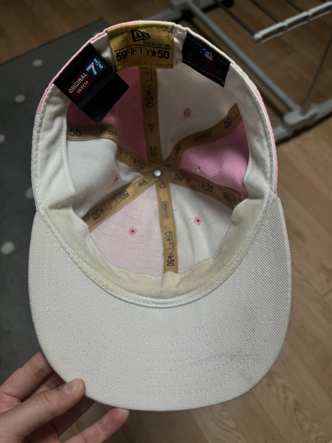 뉴에라 딸기우유 캡  상품이미지3