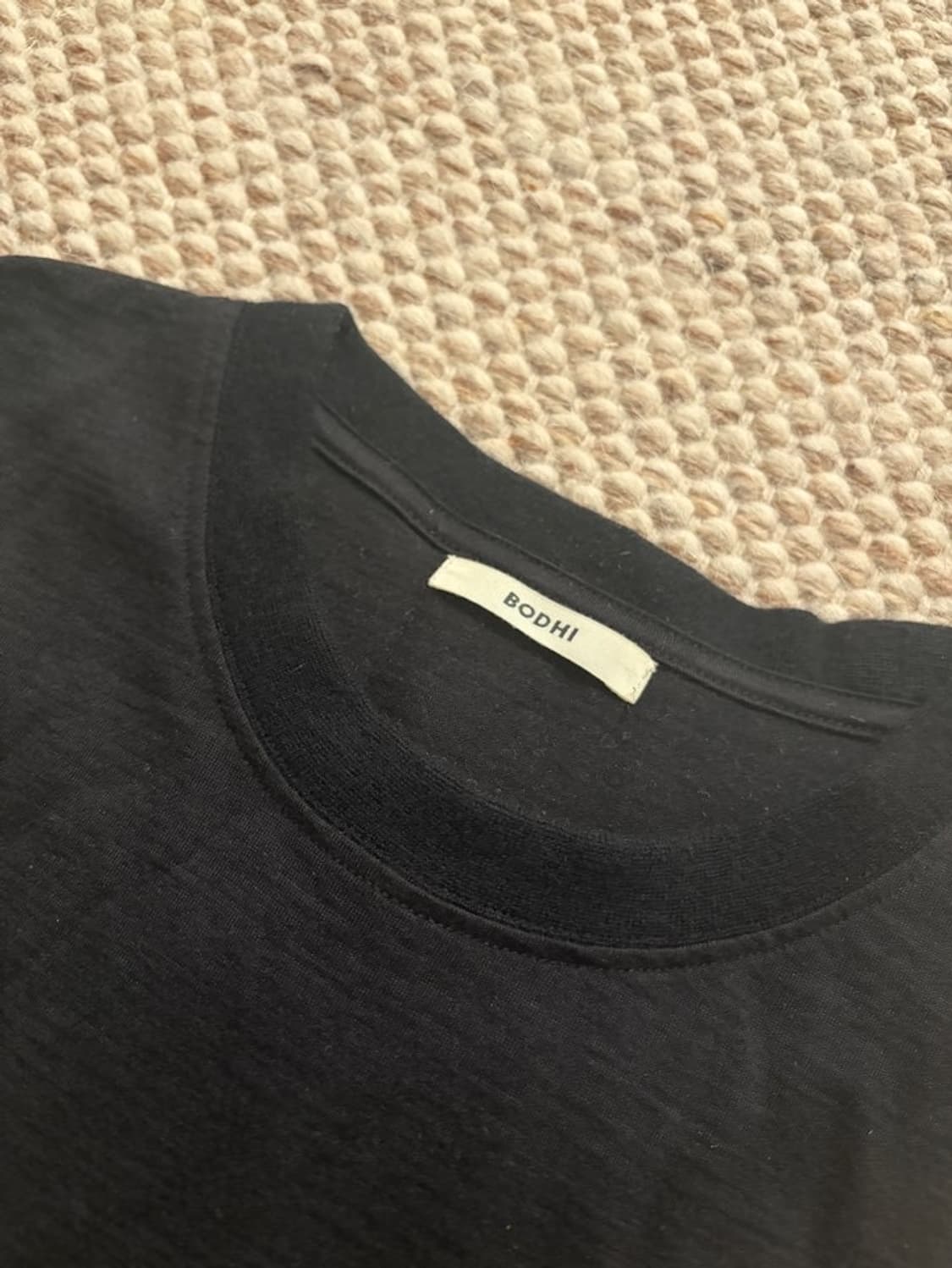 (3)BODHI CASHMERE 반팔티 블랙 상품이미지2